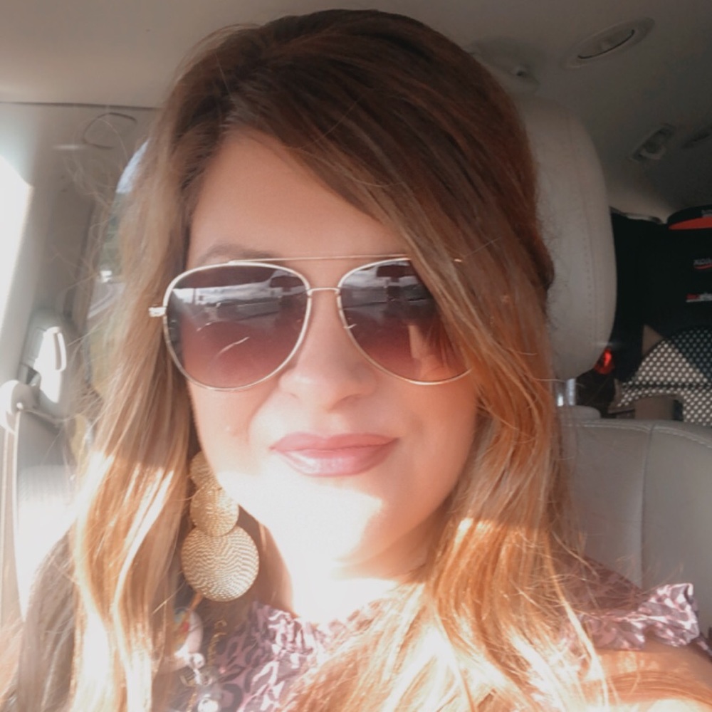 Meet your Posher, Jessica